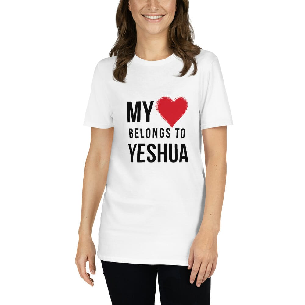 My Heart Belongs to Yeshua Short-Sleeve Unisex T-Shirt - Imagen 13